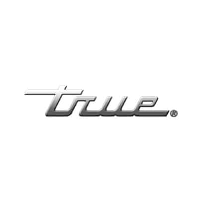 monochromes True Logo auf weißem Hintergrund im quadratischen Layout